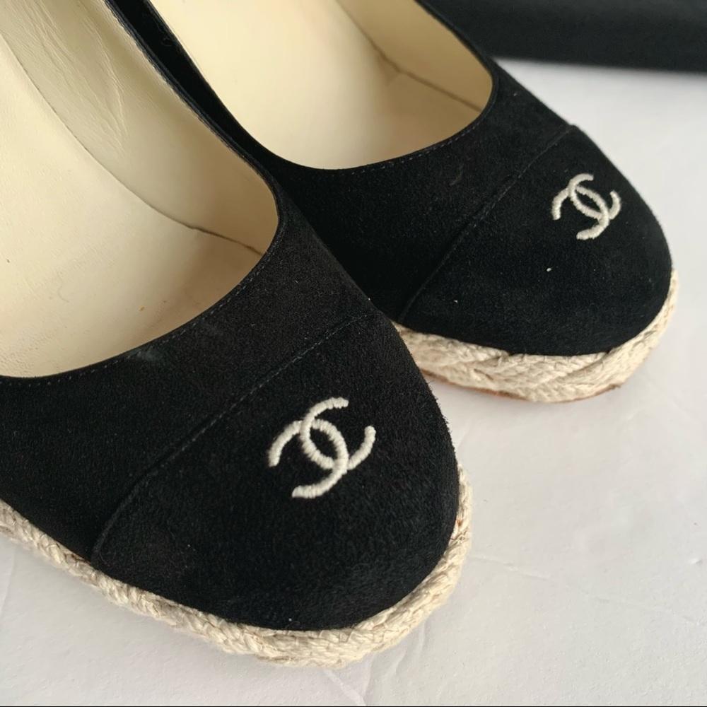 💎✨Gorgeous✨💎 Chanel Black Suede Leather Cap Toe Espadrille Wedges Authentic! - Picture 2 of 9